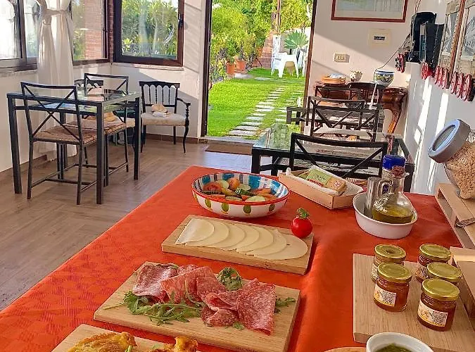 Vittoria Bed and Breakfast 4*