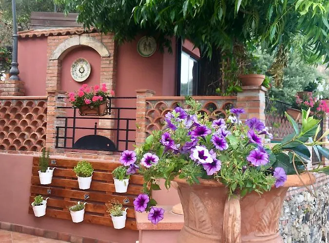 Vittoria Giardini Naxos